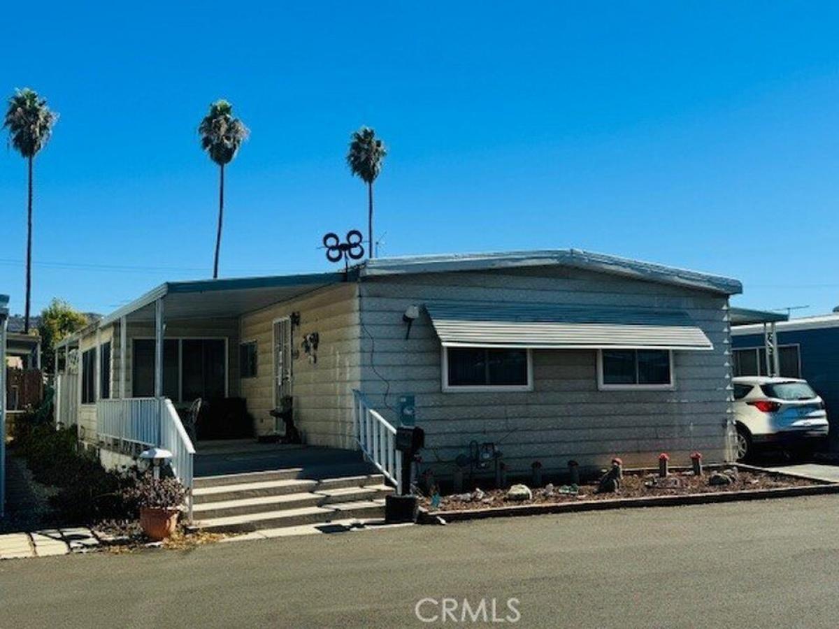 Picture of Home For Sale in Calimesa, California, United States