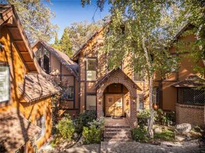 Home For Sale in Lake Arrowhead, California