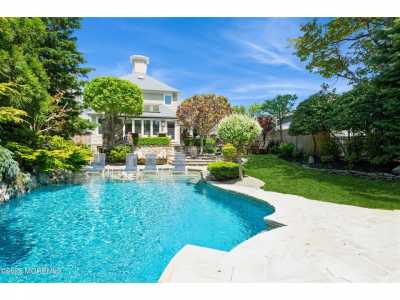 Home For Sale in Sea Girt, New Jersey