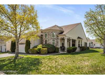 Home For Sale in Barnegat, New Jersey