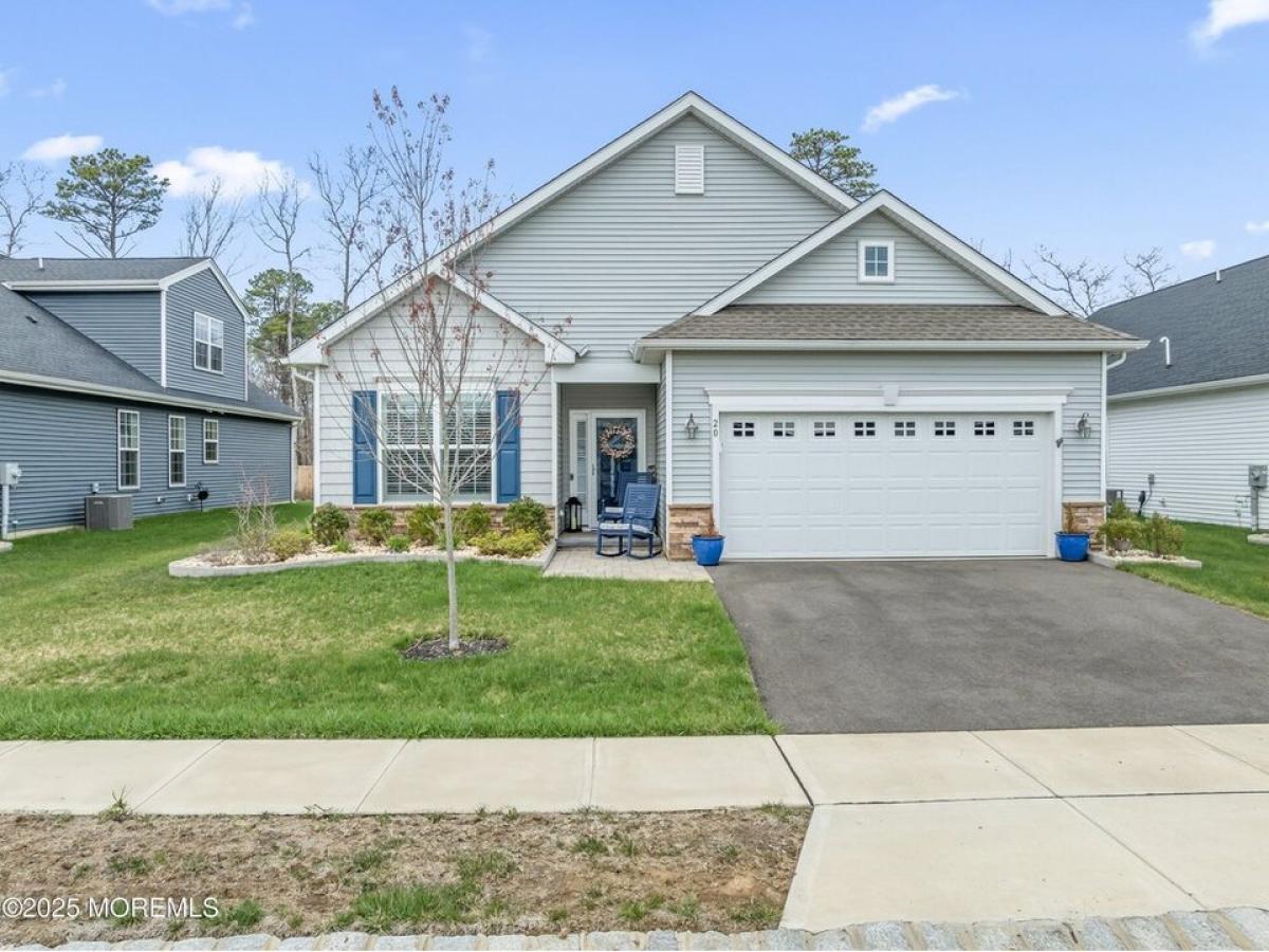 Picture of Home For Sale in Barnegat, New Jersey, United States