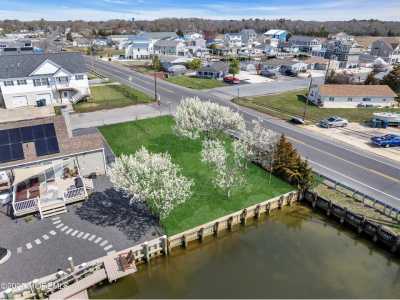Home For Sale in Little Egg Harbor, New Jersey