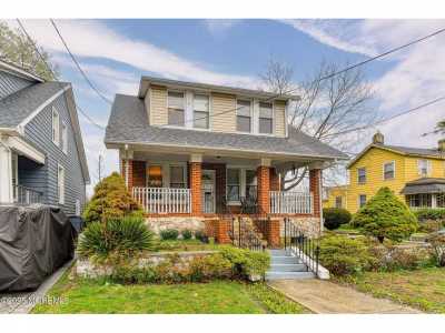 Home For Sale in Asbury Park, New Jersey