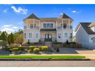 Home For Rent in Seaside Park, New Jersey