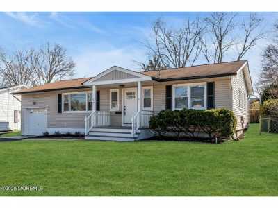 Home For Sale in Brick, New Jersey