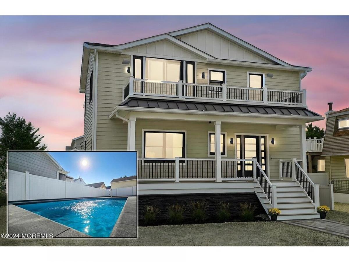 Picture of Home For Sale in Lavallette, New Jersey, United States
