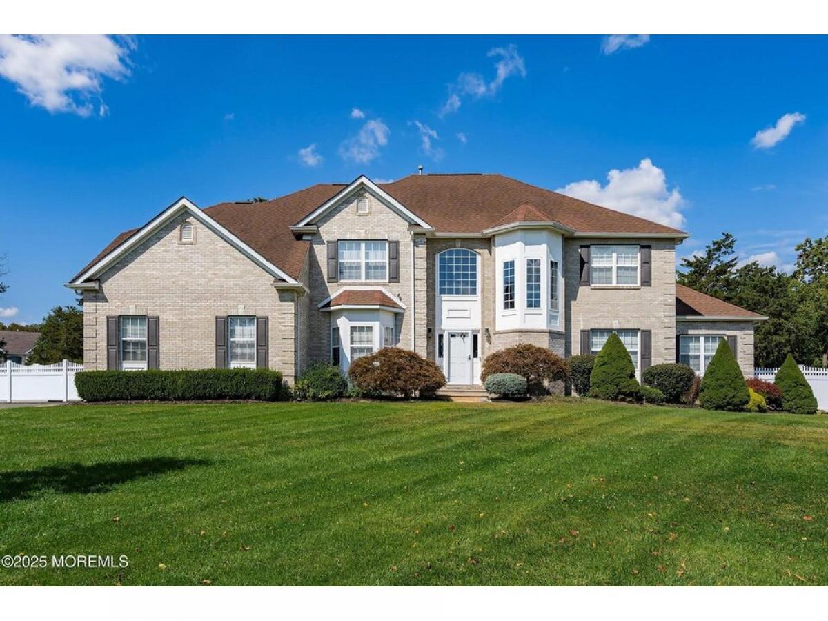 Picture of Home For Sale in Manchester, New Jersey, United States