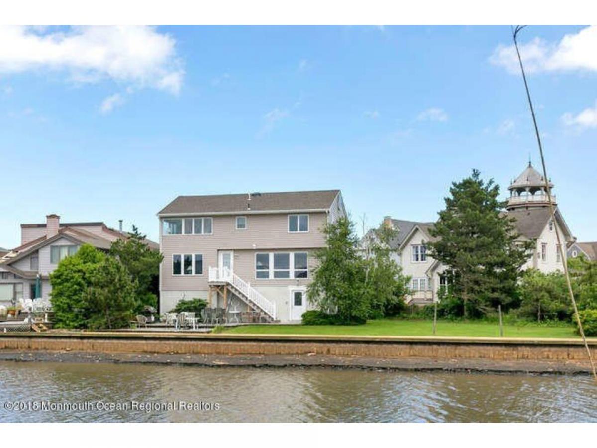 Picture of Home For Rent in Point Pleasant Beach, New Jersey, United States