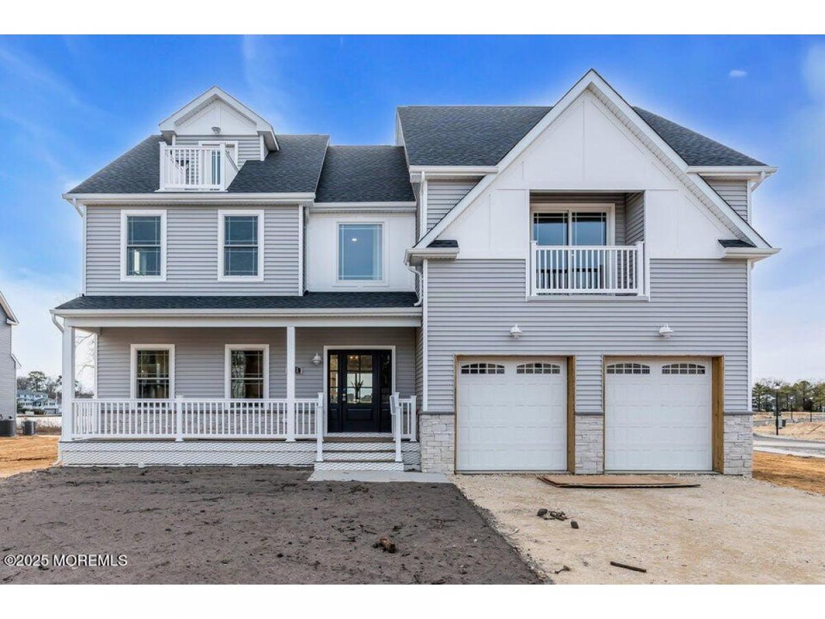 Picture of Home For Sale in Forked River, New Jersey, United States