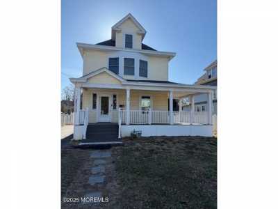Home For Sale in Freehold, New Jersey