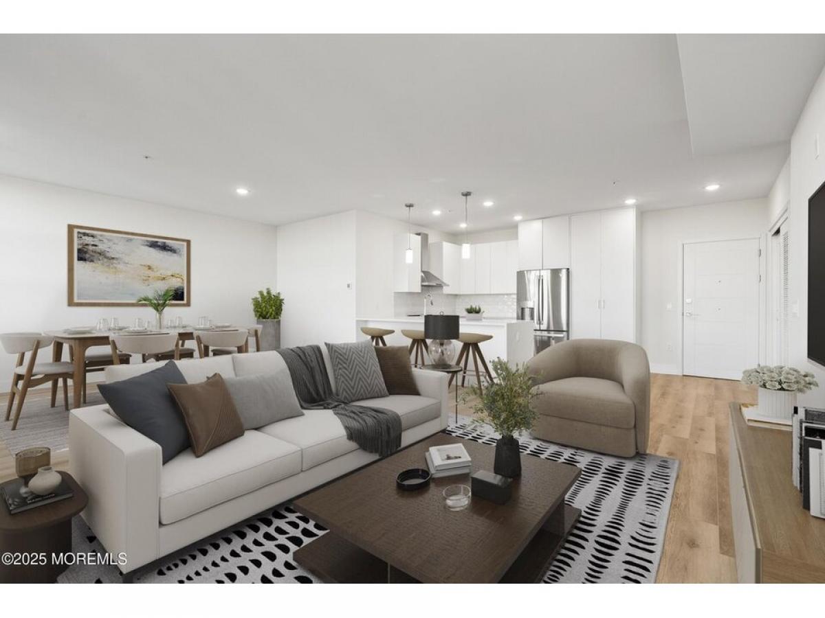 Picture of Home For Sale in Long Branch, New Jersey, United States