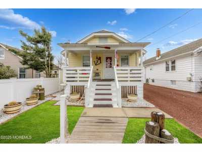 Home For Sale in Belmar, New Jersey