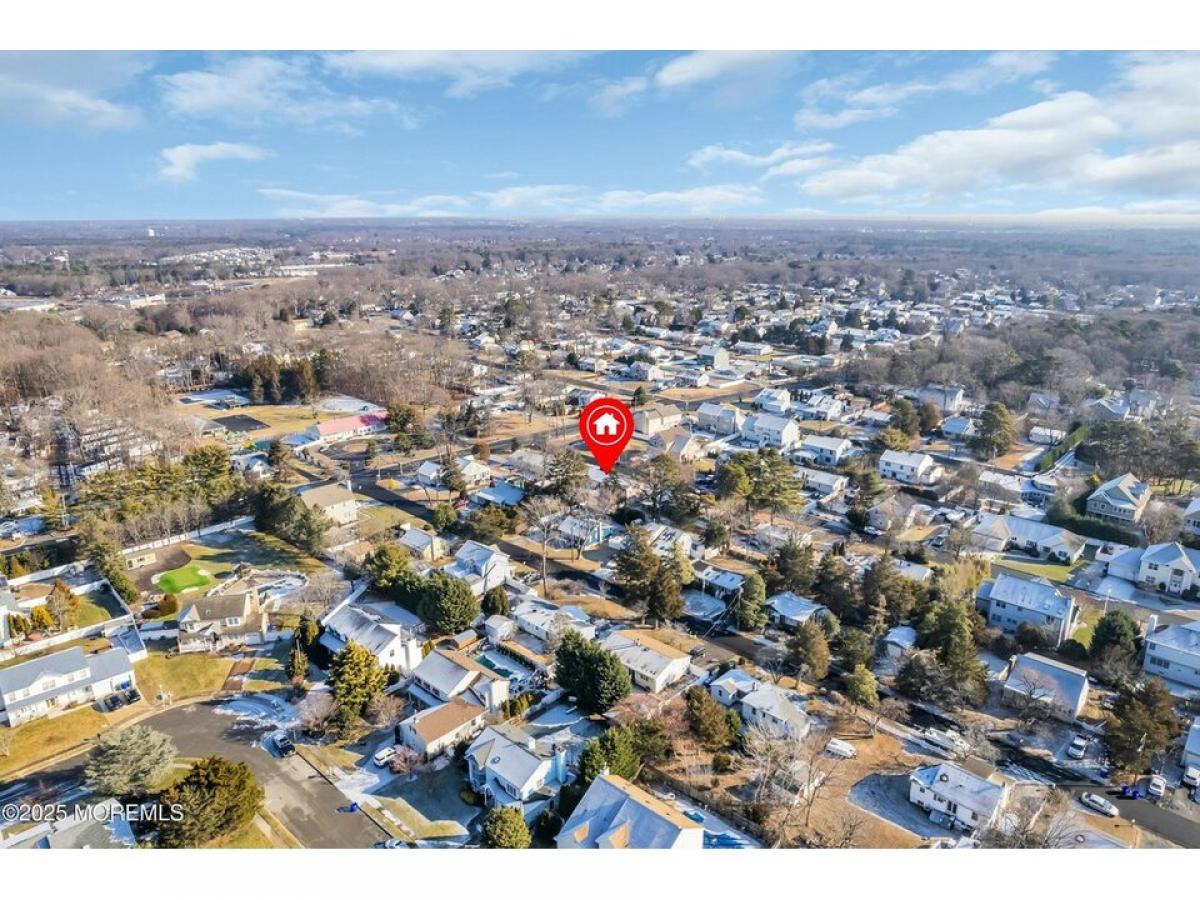 Picture of Home For Sale in Brick, New Jersey, United States