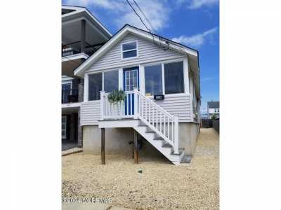 Home For Rent in Manasquan, New Jersey