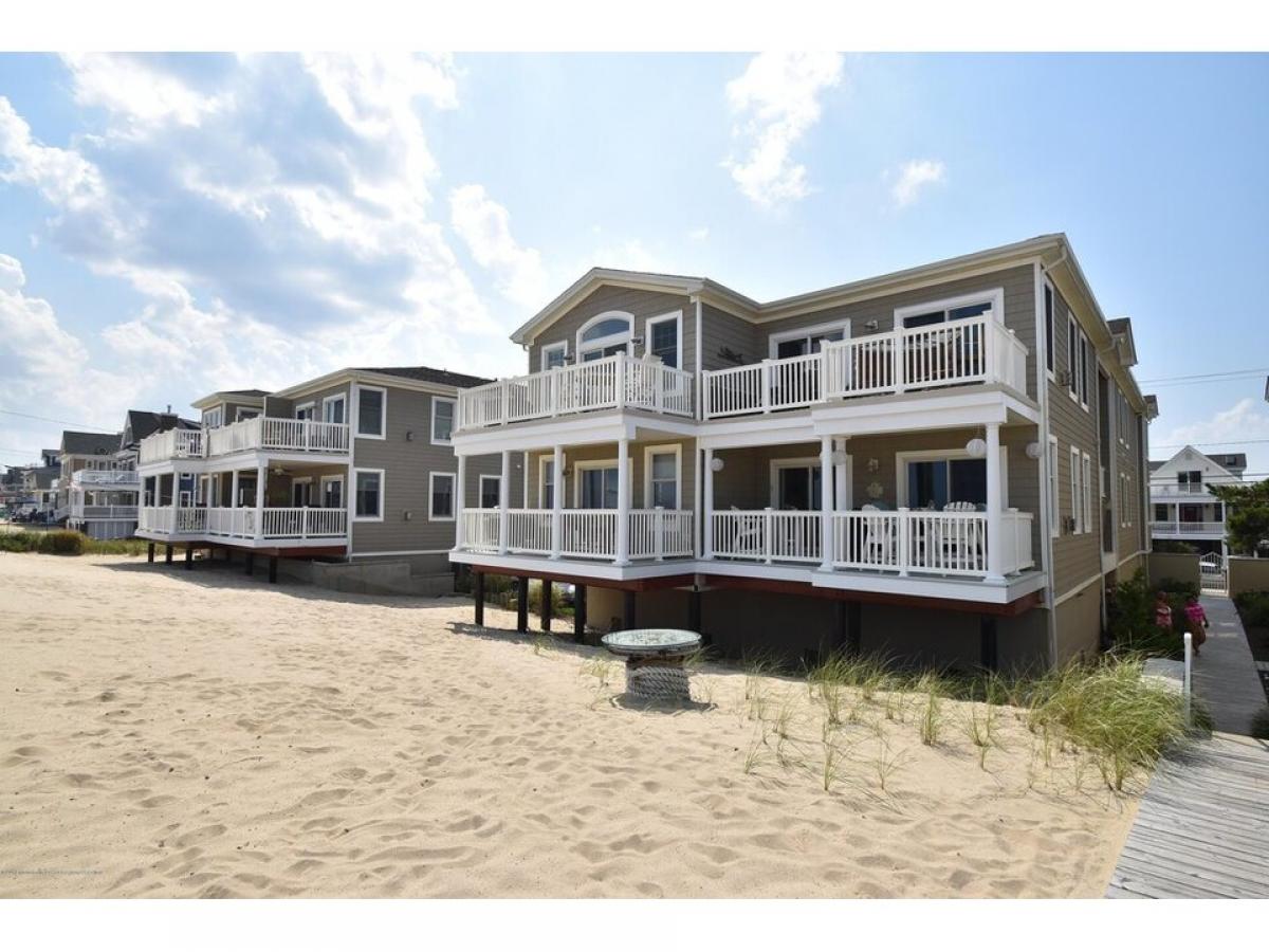 Picture of Home For Rent in Manasquan, New Jersey, United States