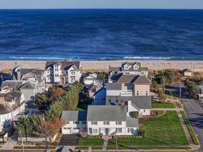 Home For Rent in Sea Girt, New Jersey