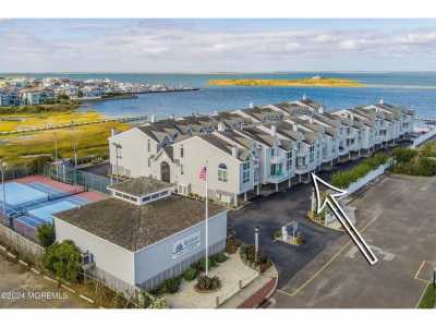 Home For Sale in Beach Haven, New Jersey