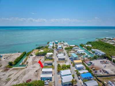Home For Sale in Marathon, Florida