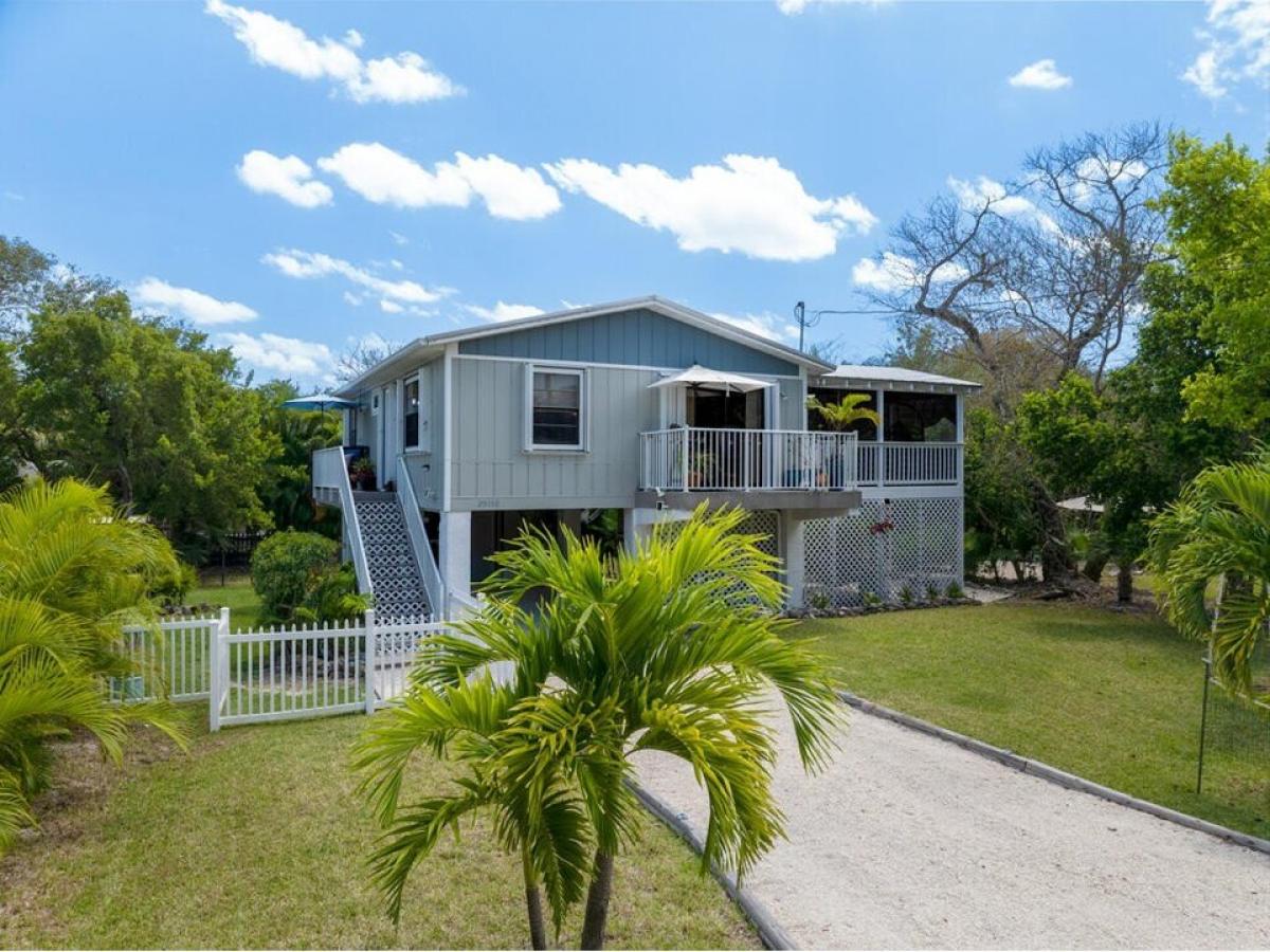 Picture of Home For Sale in Big Pine Key, Florida, United States