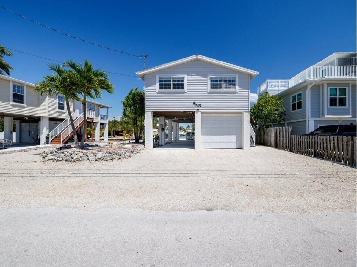 Picture of Home For Sale in Ramrod Key, Florida, United States