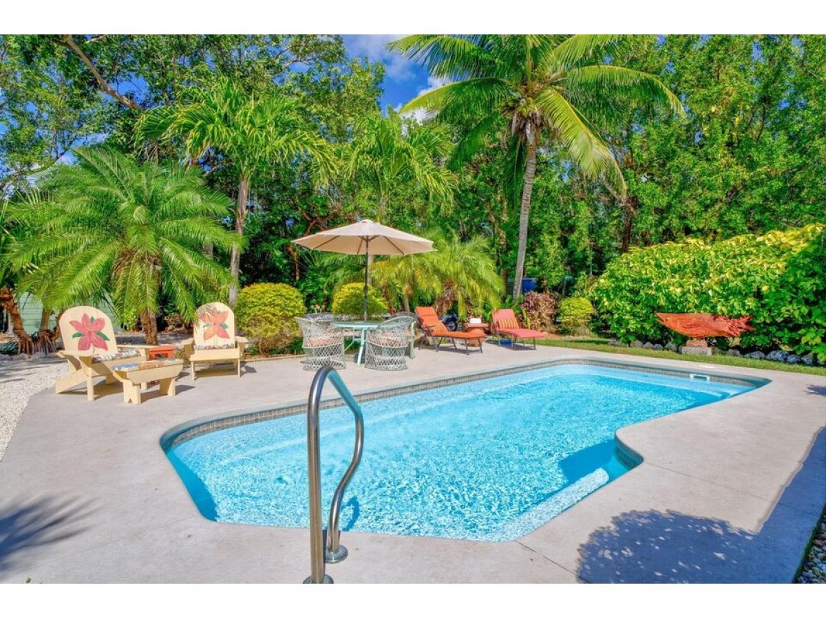 Picture of Home For Sale in Big Pine Key, Florida, United States