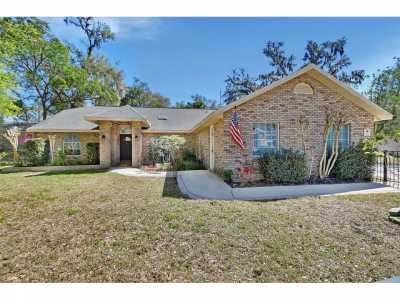Home For Sale in Orange City, Florida