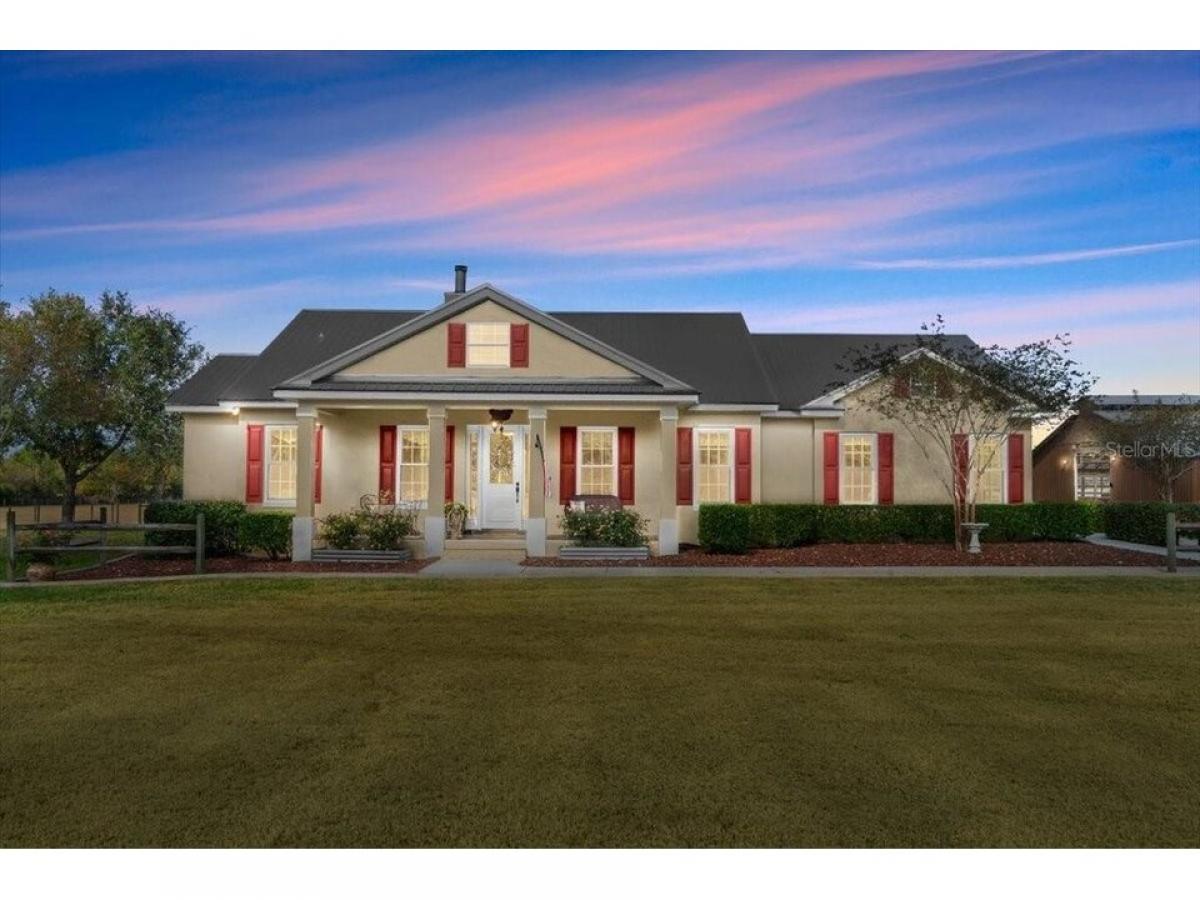 Picture of Home For Sale in Pierson, Florida, United States