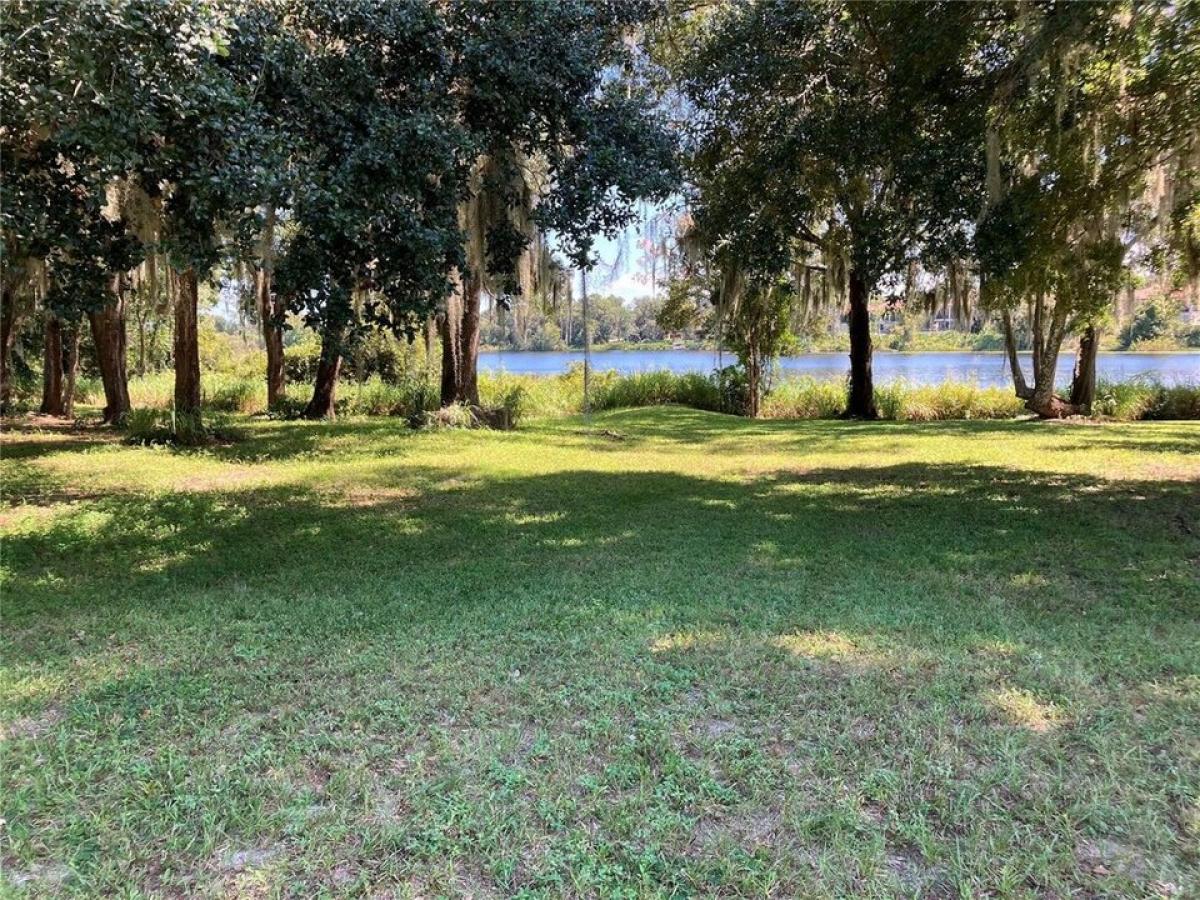 Picture of Residential Land For Sale in Deland, Florida, United States