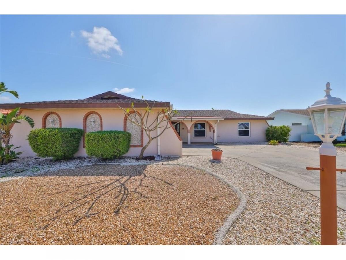 Picture of Home For Sale in Apollo Beach, Florida, United States