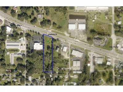 Home For Sale in Groveland, Florida