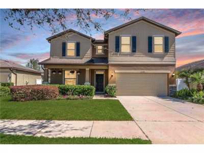 Home For Sale in Valrico, Florida