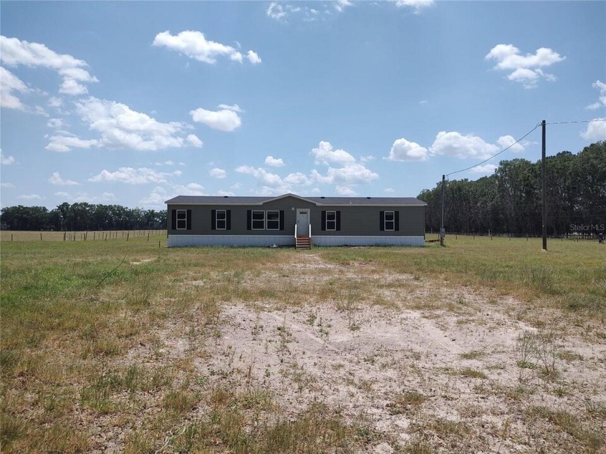 Picture of Home For Sale in Newberry, Florida, United States
