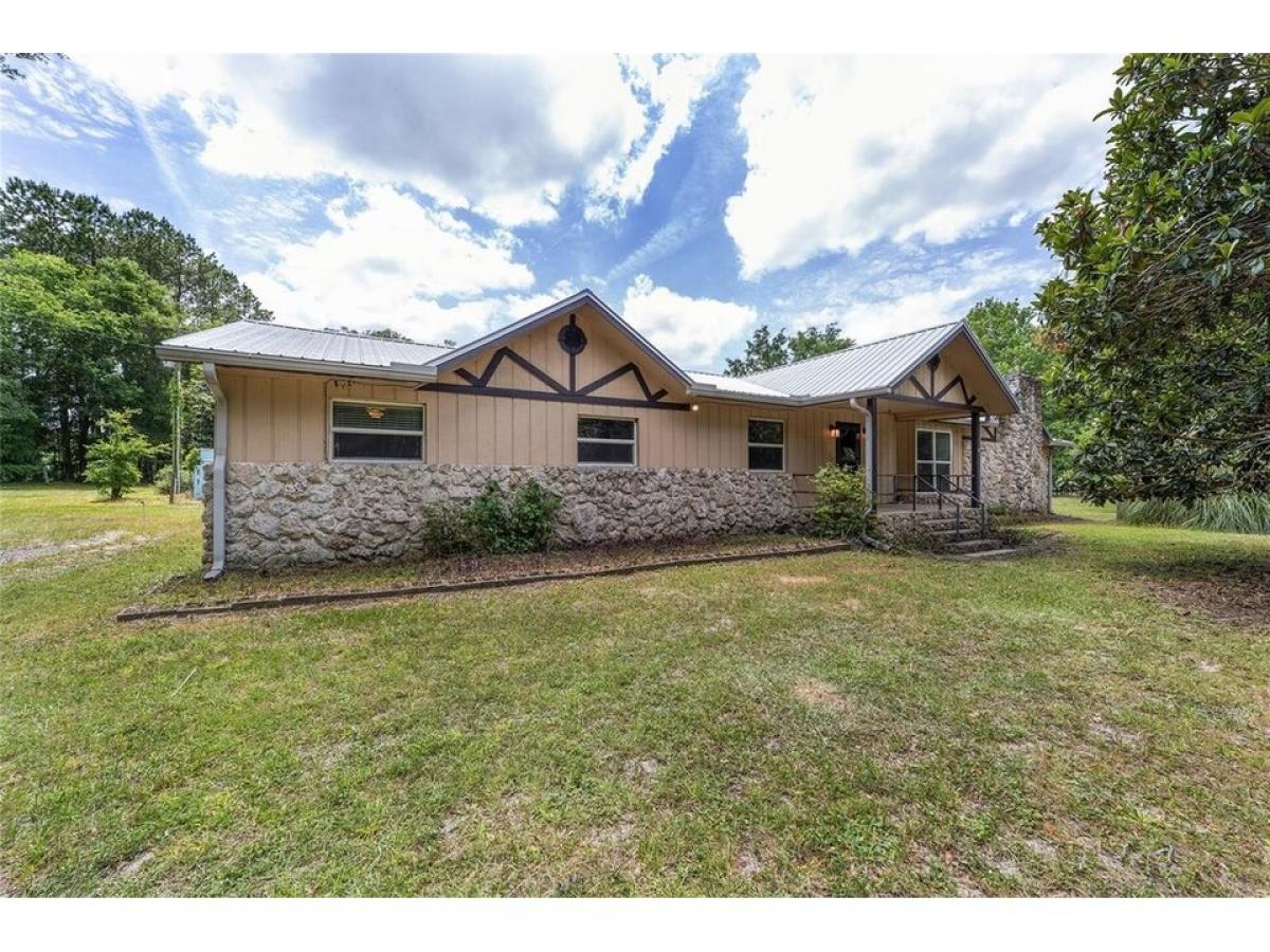 Picture of Home For Sale in Williston, Florida, United States