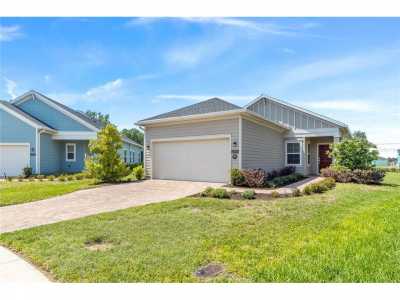 Home For Sale in Green Cove Springs, Florida