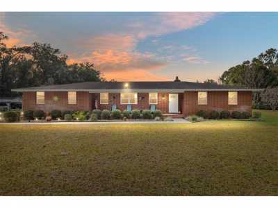Home For Sale in Anthony, Florida