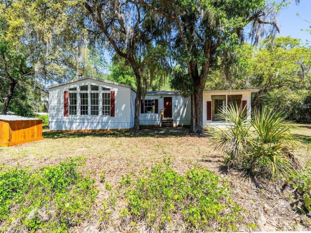 Picture of Home For Sale in Fort Mc Coy, Florida, United States