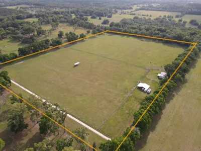 Home For Sale in Reddick, Florida