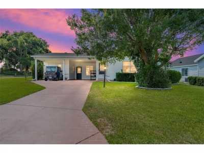 Home For Rent in Lady Lake, Florida