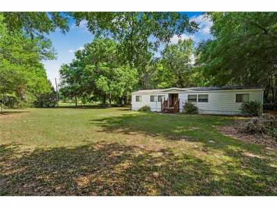 Home For Sale in Anthony, Florida