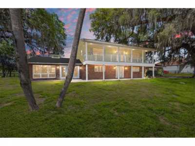 Home For Sale in Reddick, Florida