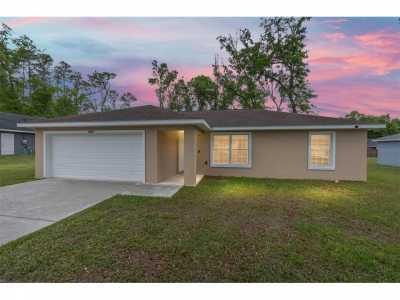 Home For Sale in Belleview, Florida