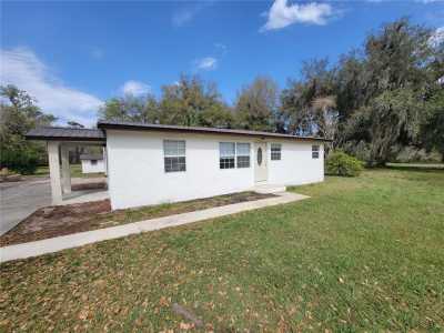 Home For Rent in Citra, Florida