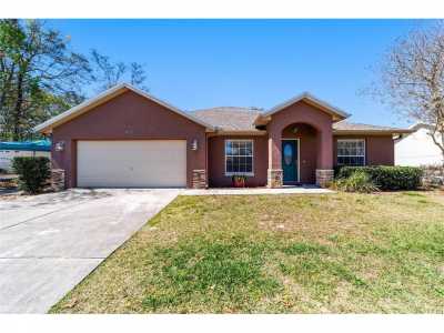 Home For Sale in Summerfield, Florida