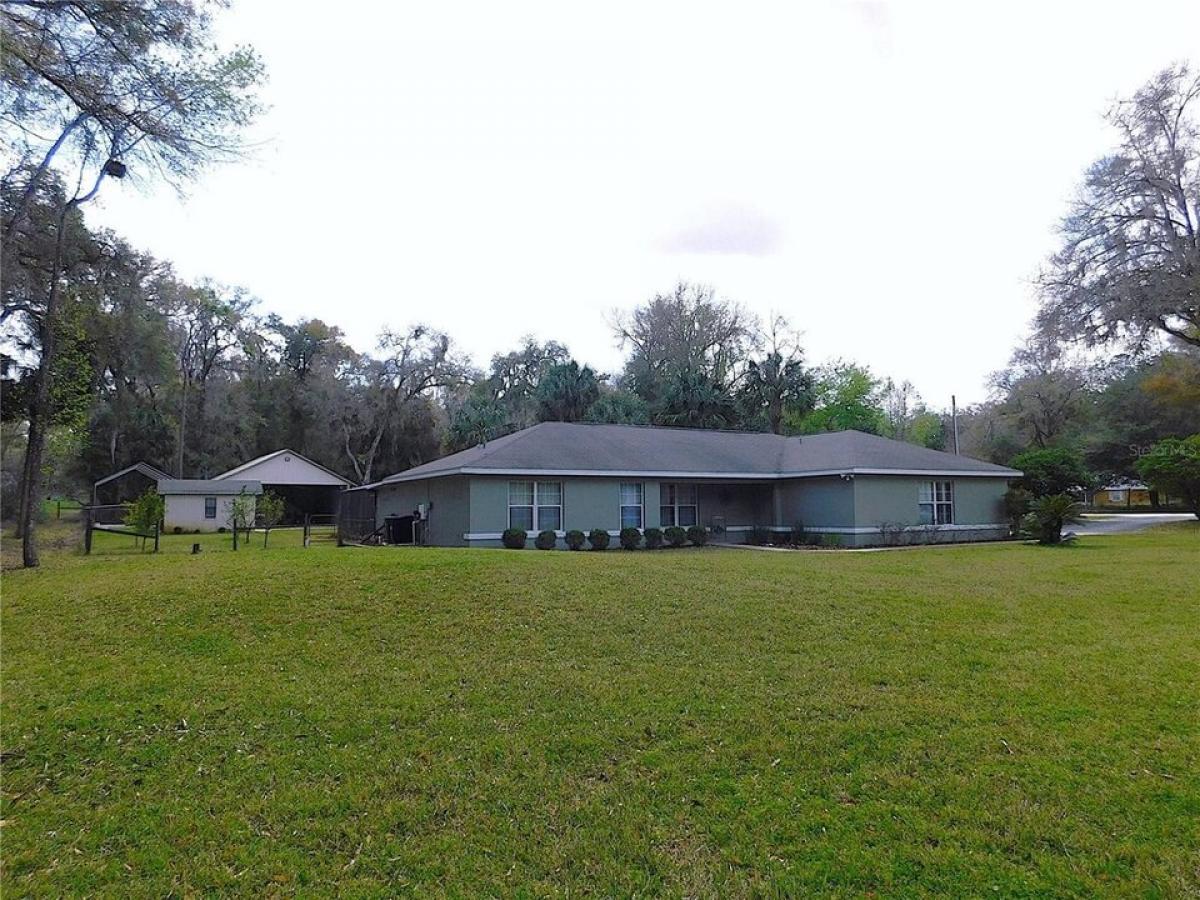 Picture of Home For Sale in Anthony, Florida, United States