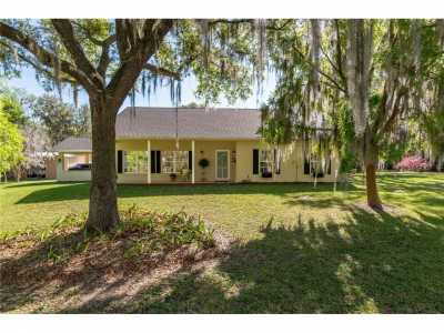 Home For Sale in Reddick, Florida