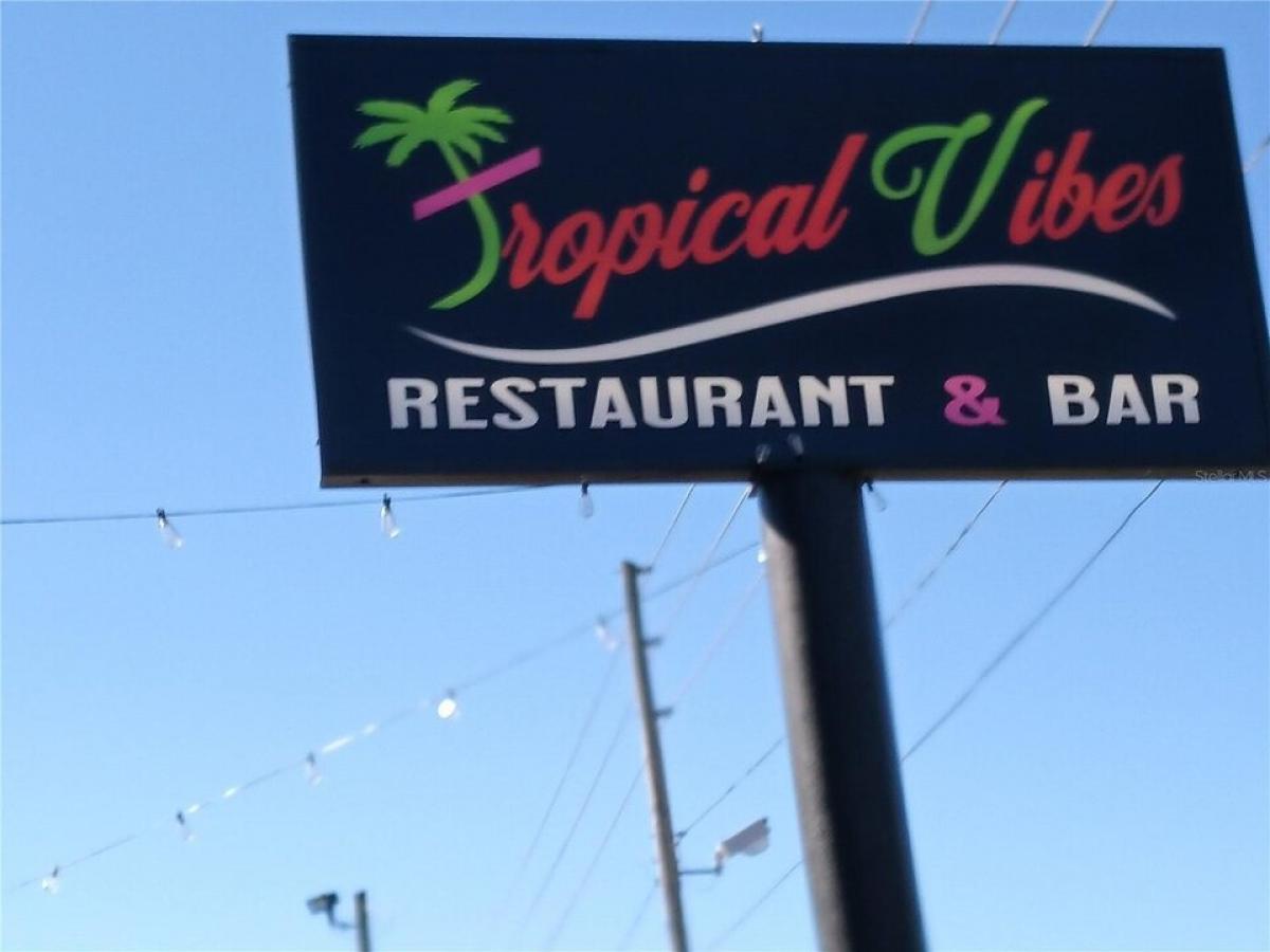 Picture of Home For Sale in Ocala, Florida, United States