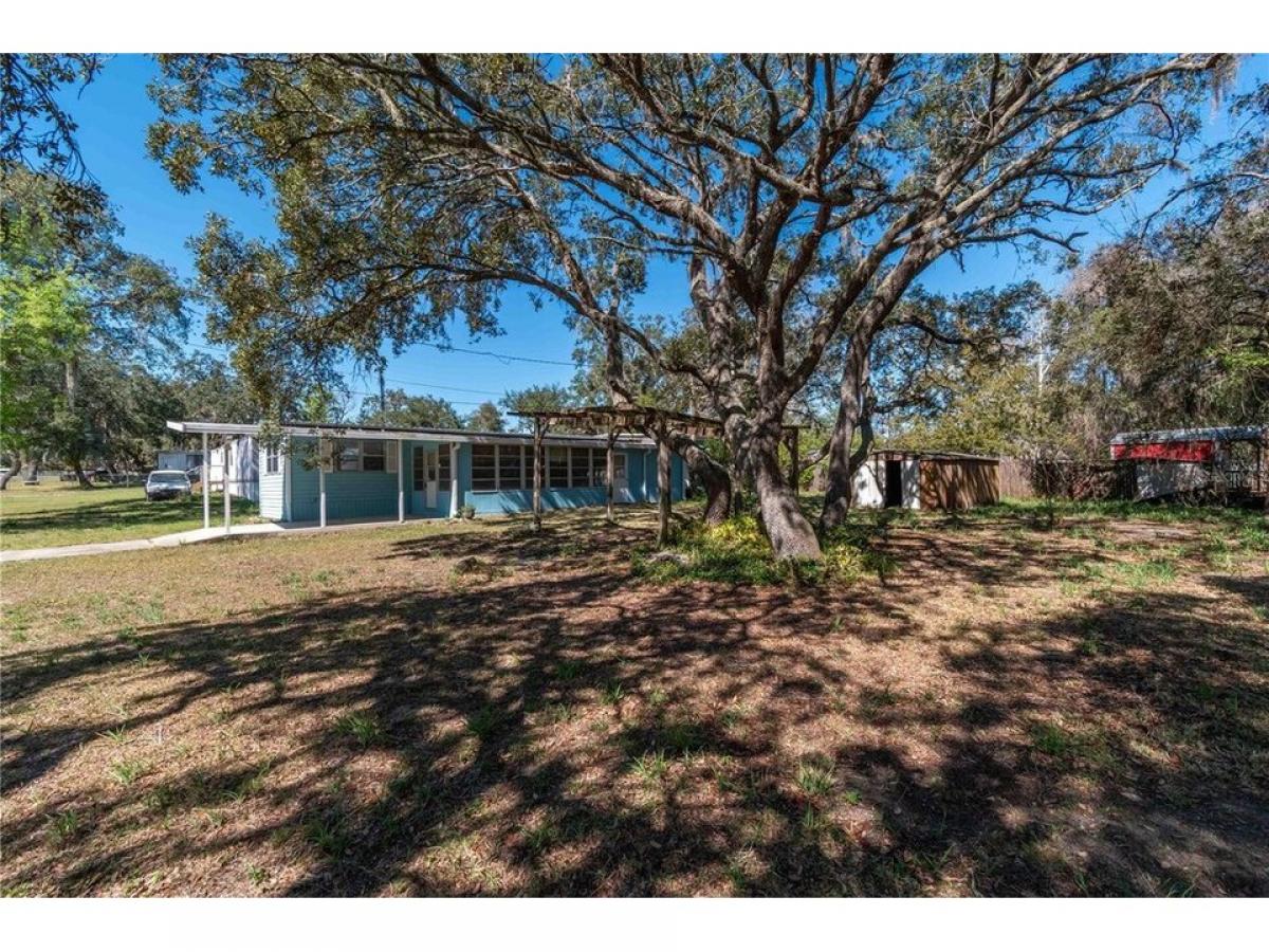 Picture of Home For Sale in Silver Springs, Florida, United States