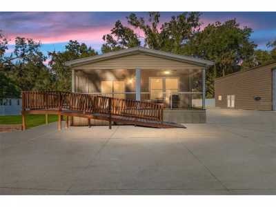 Home For Sale in Summerfield, Florida