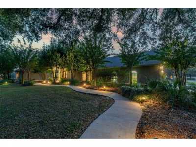 Home For Sale in Morriston, Florida