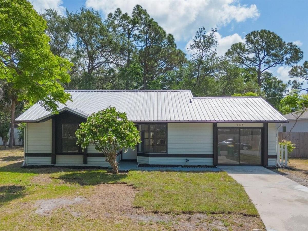 Picture of Home For Sale in Cocoa, Florida, United States